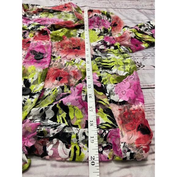 Linear Button Front Lace Shirt Womens M Floral Tie Front Roll Tab Nylon Stretch - Picture 10 of 15